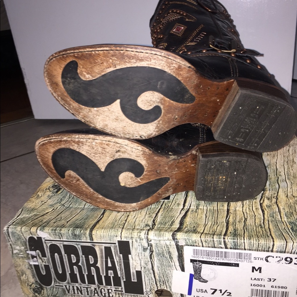 Corral cowboy boots - Picture 4 of 9